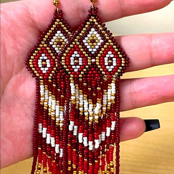 Red, fringe beaded earrings - Picture 2 of 2